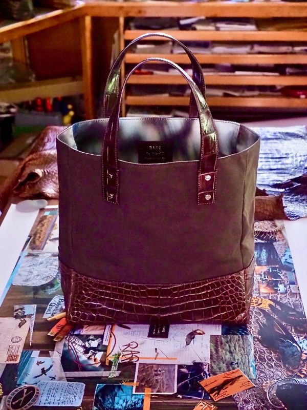 “Erand” Small Tote